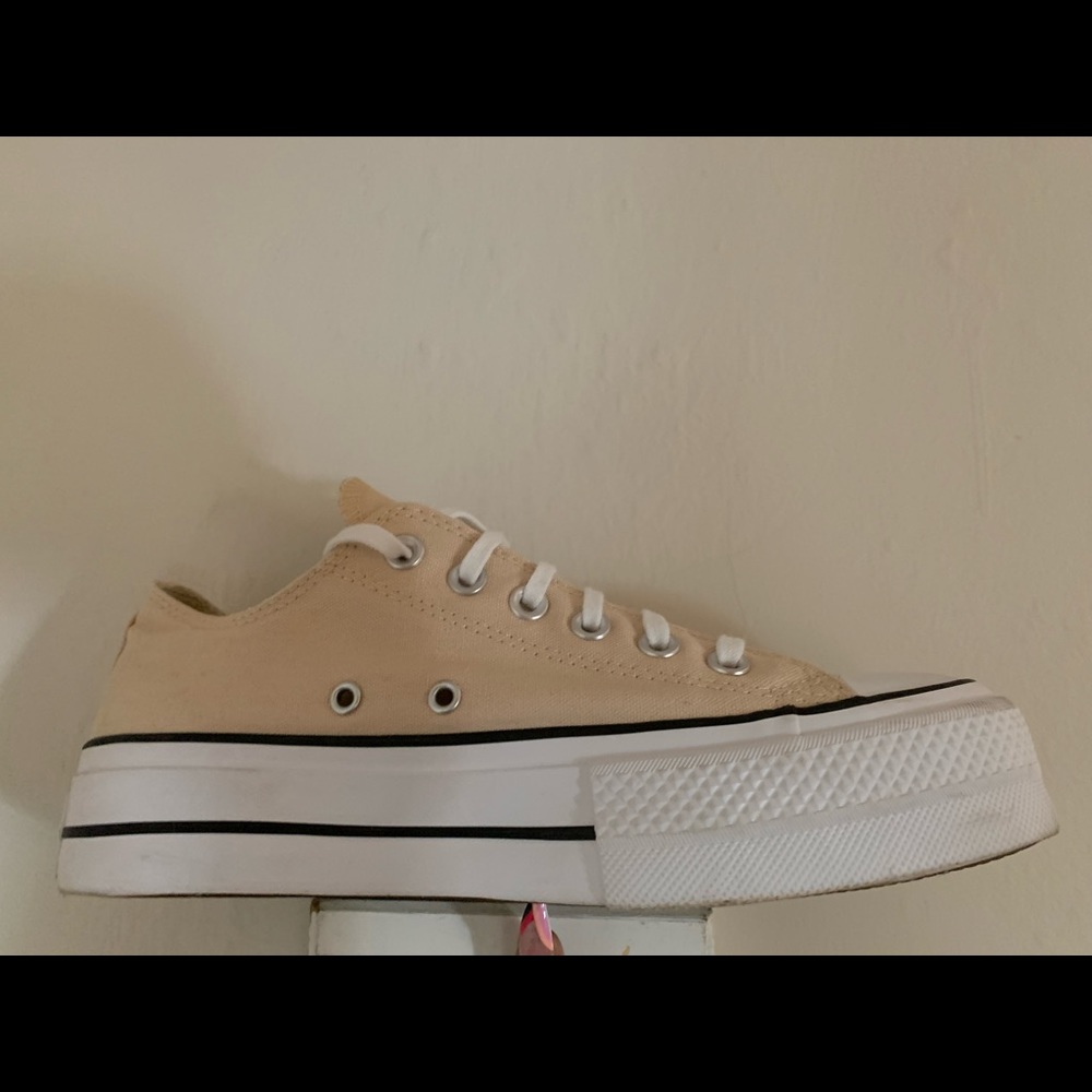 Platform Converse